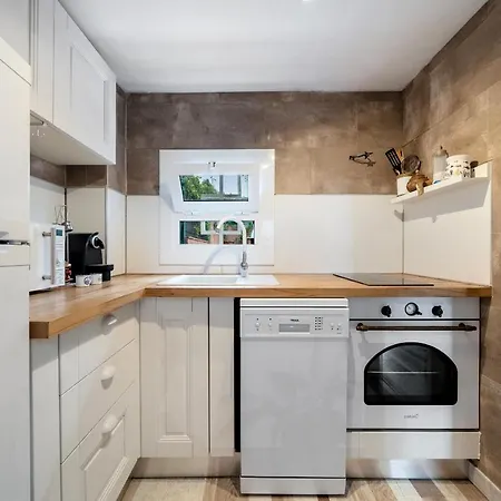 Holiday home Hauzify I Casa Maragda *