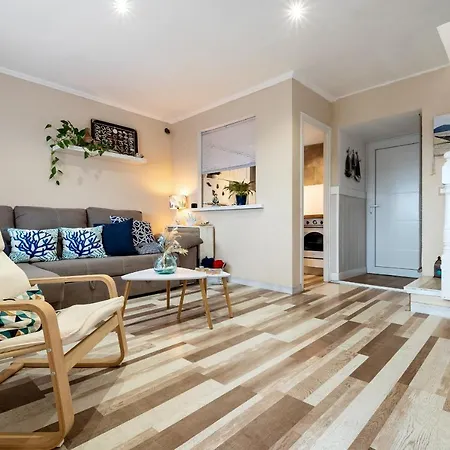 Hauzify I Casa Maragda Nyaraló *